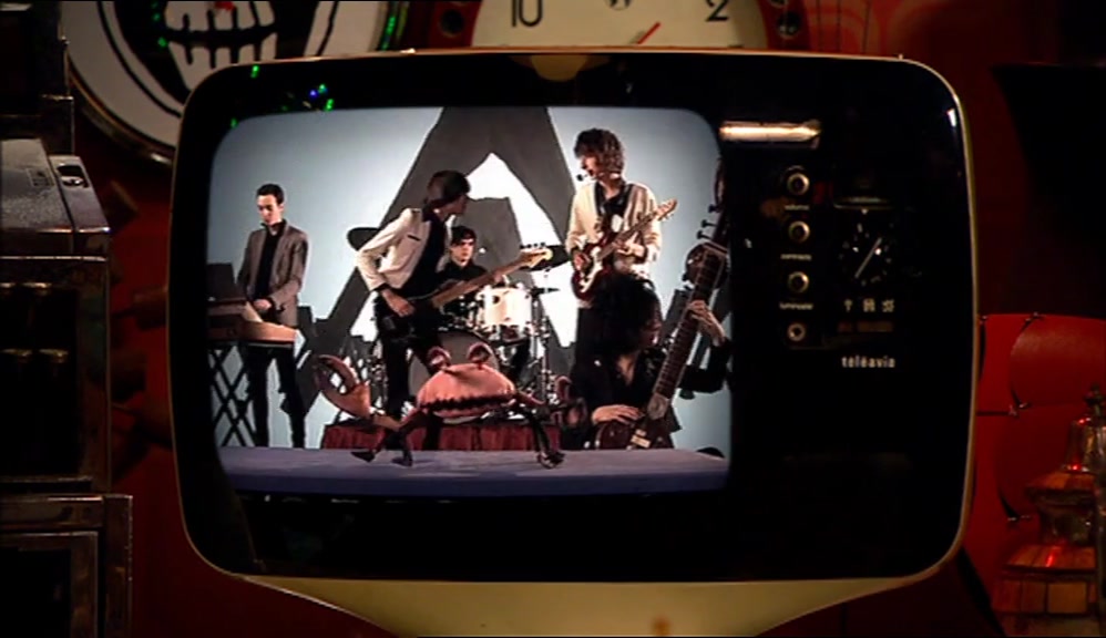 (ROCK MUSIC)  