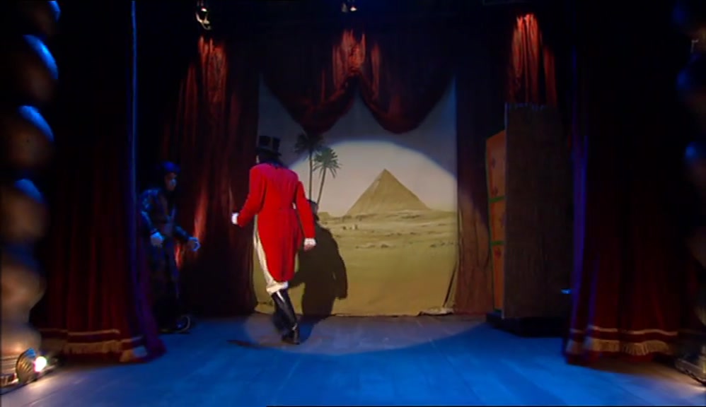 - (APPLAUSE) - (EGYPTIAN MUSIC) 