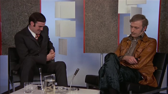 - NO, THAT'S FINE. - SO EDWARD IT IS. SPLENDID. 