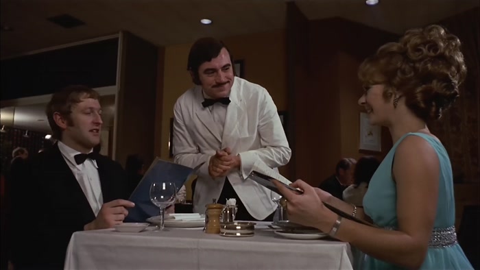 - MMM, THAT SOUNDS VERY GOOD. - SOUNDS LOVELY. 