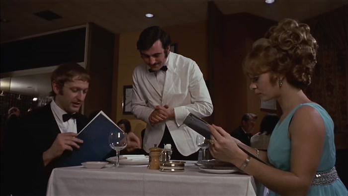 BY THE WAY, I'VE GOT A BIT OF A DIRTY FORK. COULD YOU GET ME ANOTHER ONE? 