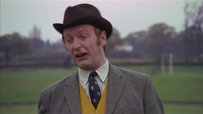 AND FINALLY, OLIVER SINGEN MOLLUSK, ANOTHER OLD ITALIAN. 