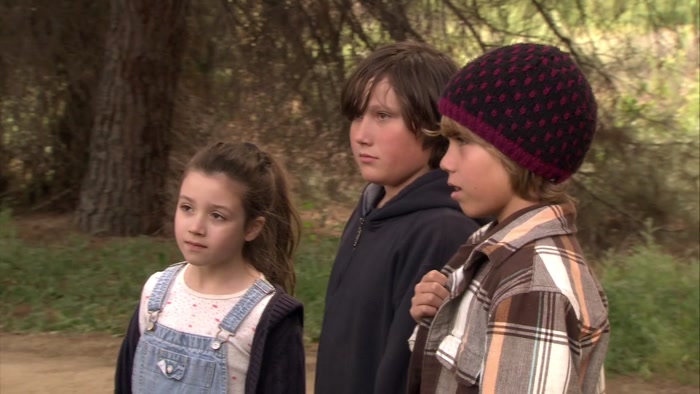 - LET'S NOT SCARE THE KIDS. - OKAY. 
