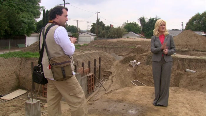 THIS IS A GREAT PLACE TO TAKE A SHOT. OVER THERE AS WELL, SO... 
