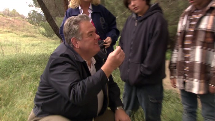 LOOK WHAT WE HAVE HERE, COUNTRY HONEYSUCKLE, PAWNEE-STYLE. 
