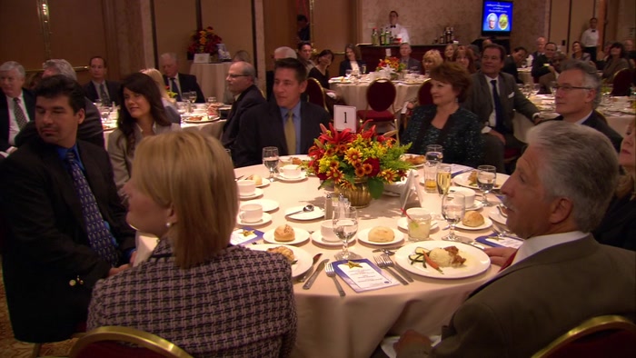 HELLO, PAWNEE GOVERNMENT! MY NAME IS TOM HAVERFORD. 
