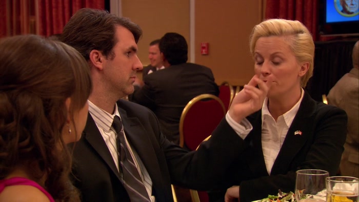 I AM LESLIE KNOPE FROM THE PARKS... WHAT ARE YOU DOING? 