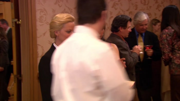- YOU WANT A DRINK? - YES, I DO VERY MUCH WANT A DRINK. 