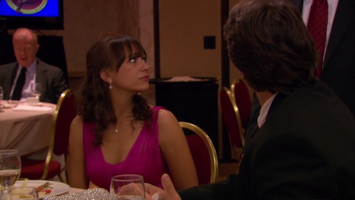 UH, IT'S 9:30, ON A FRIDAY NIGHT IN PAWNEE. 