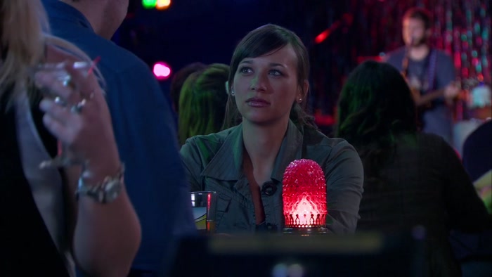 - GOSSIP TOWN? - RIGHT. 