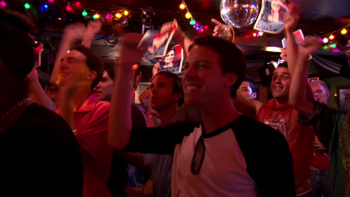 LESLIE! LESLIE! LESLIE! LESLIE! LESLIE! 