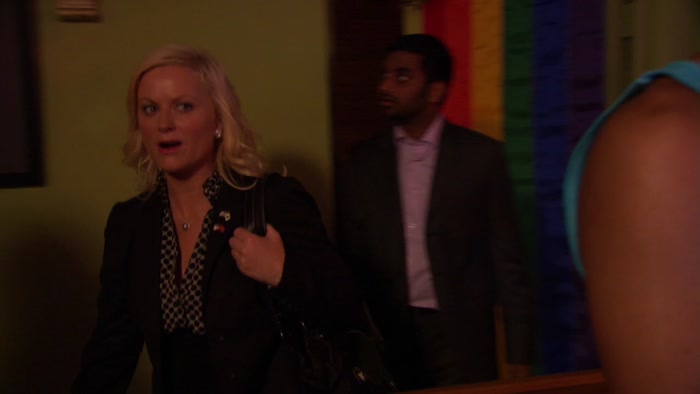 I CAN'T BELIEVE THIS IS A GAY BAR. 
