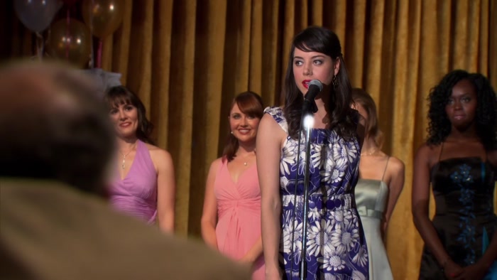 HELLO, I'M APRIL LUDGATE.  