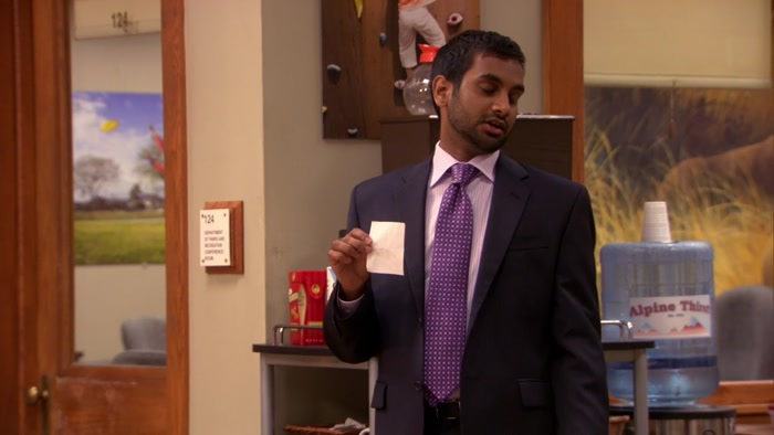 EVERYBODY, I BOUGHT A CROISSAN'WICH THIS MORNING. 