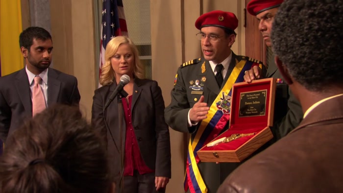THIS IS A GOLD PLATED REPLICA OF THE GUN HUGO CHAVEZ USED 