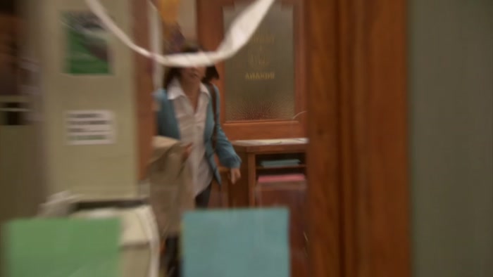 - GREGSY! - MOM! 