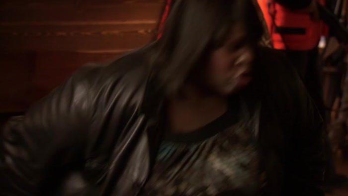 CRAIG! CRAIG, I GOT YOU, DOG! CRAIG! DON'T WORRY, I'M COMING! 