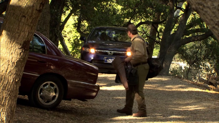 - THERE HE IS. - THERE'S RON! 