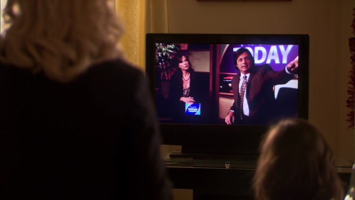 LOOK AT THE WAY SHE'S SMILING AT HIM. MMM-HMM. 