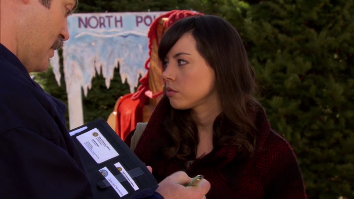 NOT IN THIS TOWN, SWEETHEART. IN THIS TOWN, THEY'RE 24/7. 