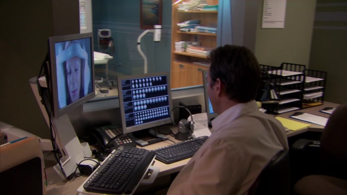 ALRIGHT LESLIE, YOU'RE GONNA START HEARING SOME LOUD NOISES 