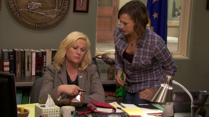 - GET IT. - I CAN'T OPEN THEM. 
