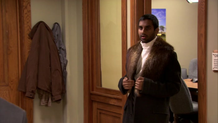HI, I'M TOM HAVERFORD. I WORK AT THE PARKS DEPARTMENT. 