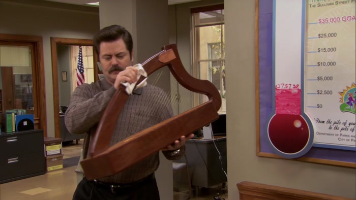 MORNING, LESLIE. DID YOU HAVE A GOOD NIGHT? 