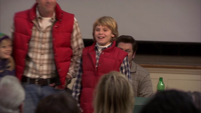 EVERYBODY! CHECK UNDER YOUR SEATS! 