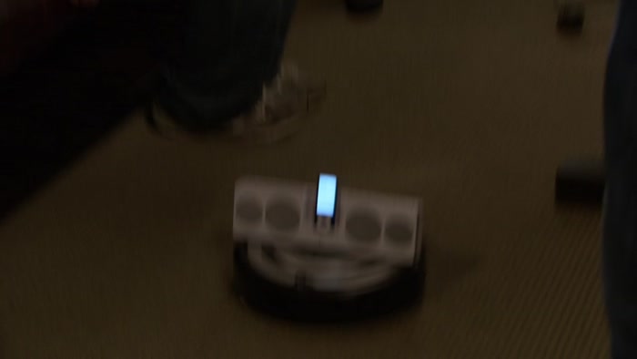 DJ ROOMBA, TEARING IT UP!  