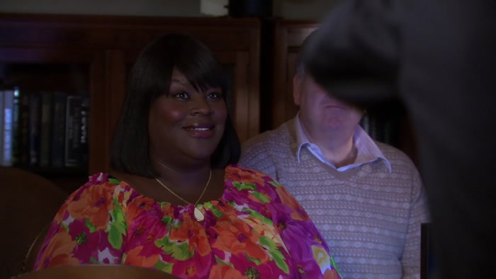 MARK, I'M TALKING TO YOU! DONNA, I'M TALKING TO YOU! 