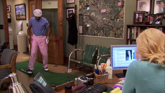 - THAT'S GREAT. - NO, IT'S AWFUL, TOM. 