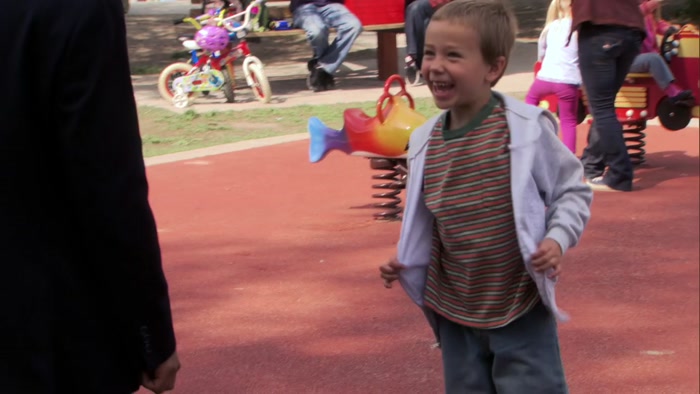 - BOBBY, I LOVE HOW YOU WORK. - YAY! 