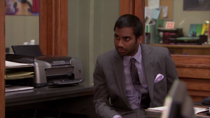 - YES. - I'M TOM HAVERFORD. 