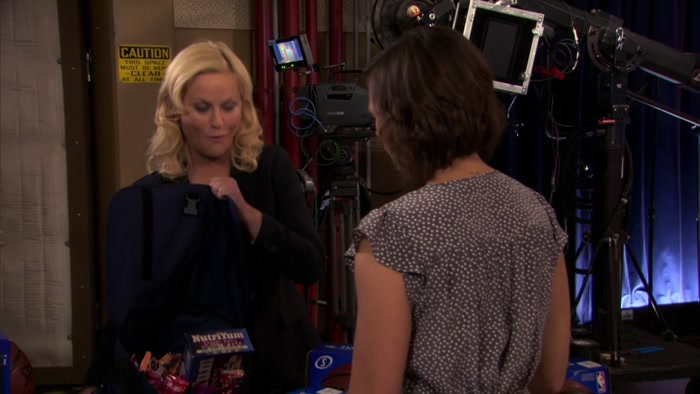 - NUTRIYUM BARS? - LESLIE. 