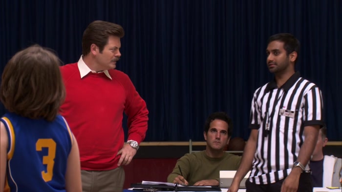 SO, THAT MEANS ANDY'S TEAM THROWS THE BALL FROM THE STRIPEY THING. LET'S GO! 