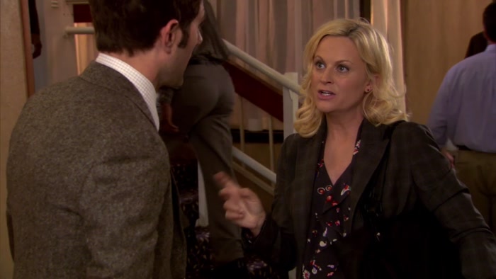 - WOW. - DO YOU KNOW THE EXCHANGE RATE? 