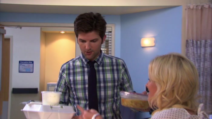 - I'LL TAKE THE WAFFLES. THANK YOU. - OKAY. 