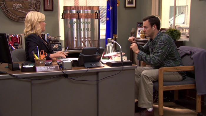 OKAY, KELLY, THIS TIME CAPSULE ISN'T JUST A BARREL FULL OF STUFF THAT PEOPLE LIKE. 