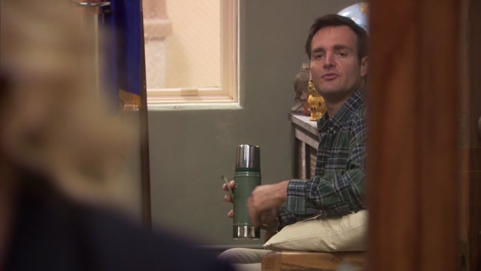 HEY, LESLIE, I'M MAKING SOME SLEEPYTIME TEA. DO YOU WANT ANY? 