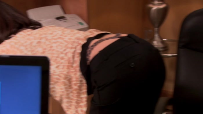 WHALE TAIL. WHALE TAIL.  