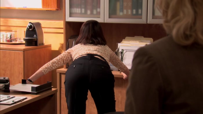 SHE'S FLASHING A WHALE TAIL. ABORT. ABORT. 