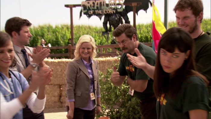 THE ADVANTAGE OF BEING LESLIE'S BOSS 