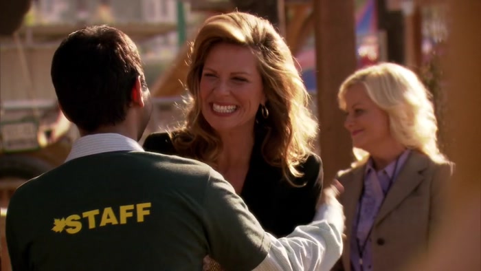 - GOOD. - GOOD TO SEE YOU. HOLD ON A SECOND. 