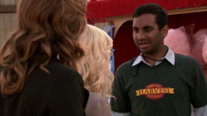 LESLIE! LESLIE! IT'S LITTLE SEBASTIAN. HE'S GONE. 