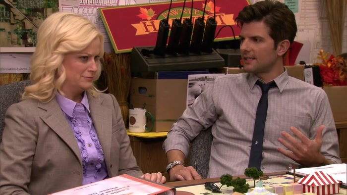 - EVERYONE. - THIS GUY'S HERE. 