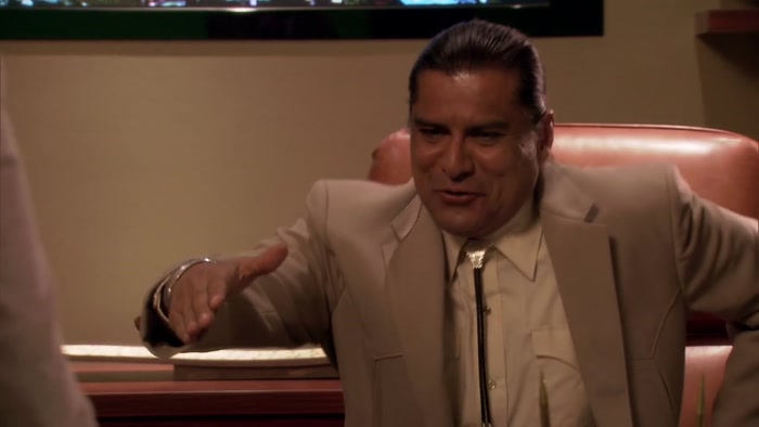 - YOU CAN HAVE THE GENERATOR, LESLIE. - THANK YOU, KEN. 