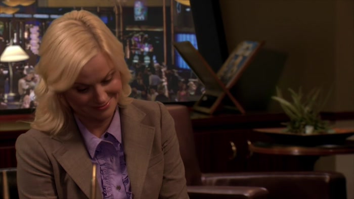 - YOU CAN HAVE THE GENERATOR, LESLIE. - THANK YOU, KEN. 