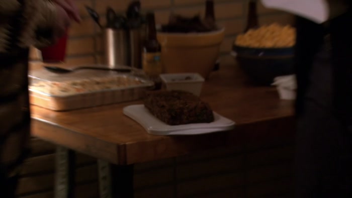 TO BE FAIR, IT'S NOT A CAKE SO MUCH AS IT IS A VEGETABLE LOAF. 