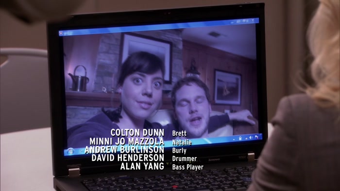 - HEY, WE'RE ON OUR HONEYMOON. - IT IS AWESOME. 